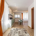 Aparthotel Cozy Unique In 4*