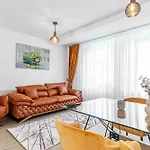 Cozy Unique In 4* Brasov