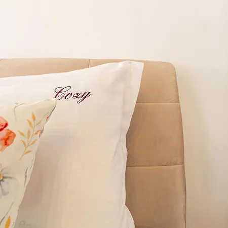 Апарт-готель Unique And Cozy In Брашов