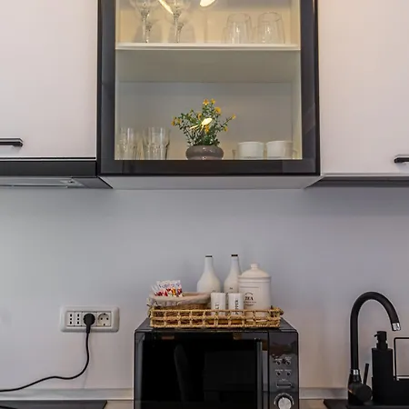 Апарт-готель Unique And Cozy In