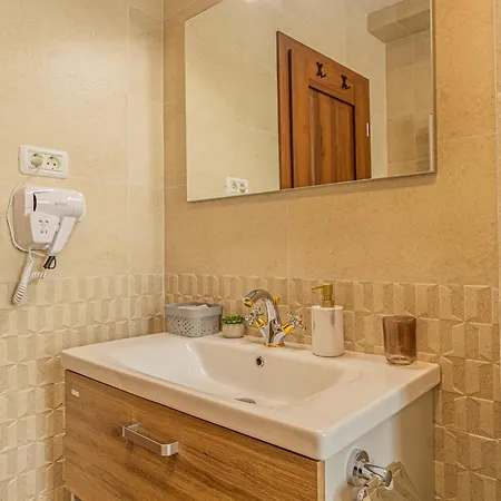Cozy Unique In Aparthotel 4*