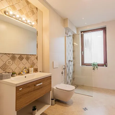 Cozy Unique In Aparthotel 4*