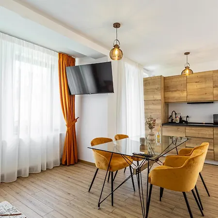 Unique And Cozy In Апарт-готель Брашов