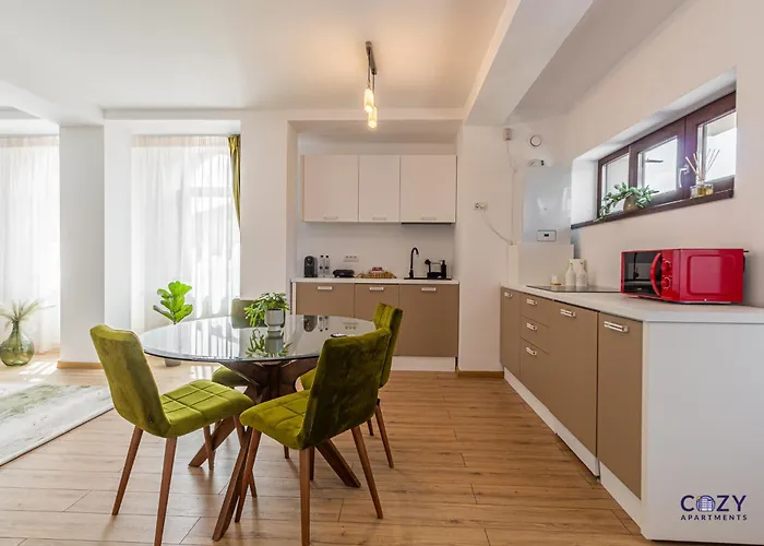 Unique In Aparthotel 4*