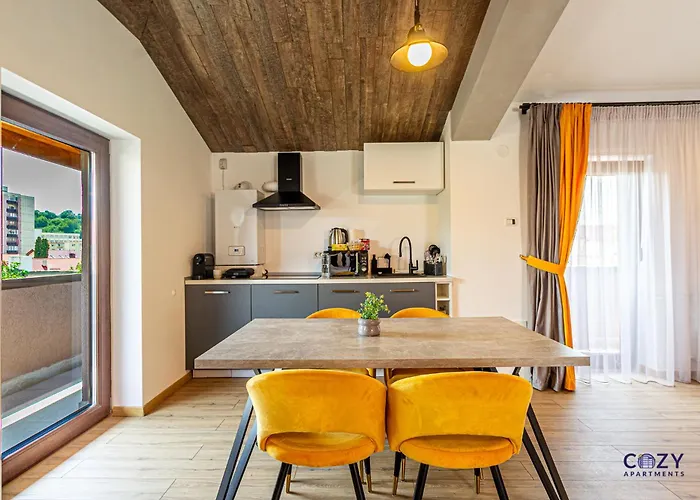 Unique In Aparthotel 4*